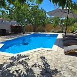 Retreat - Apartament