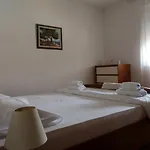 Retreat - *
